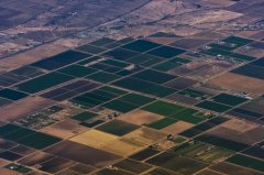 互聯(lián)網(wǎng)+農(nóng)業(yè)時(shí)代，灌溉、施肥自動(dòng)化